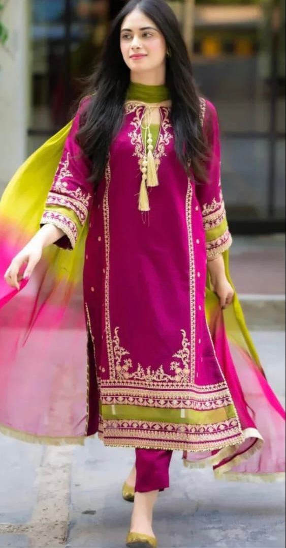 Premium Lawn Collection - Breathable & Elegant Scarves