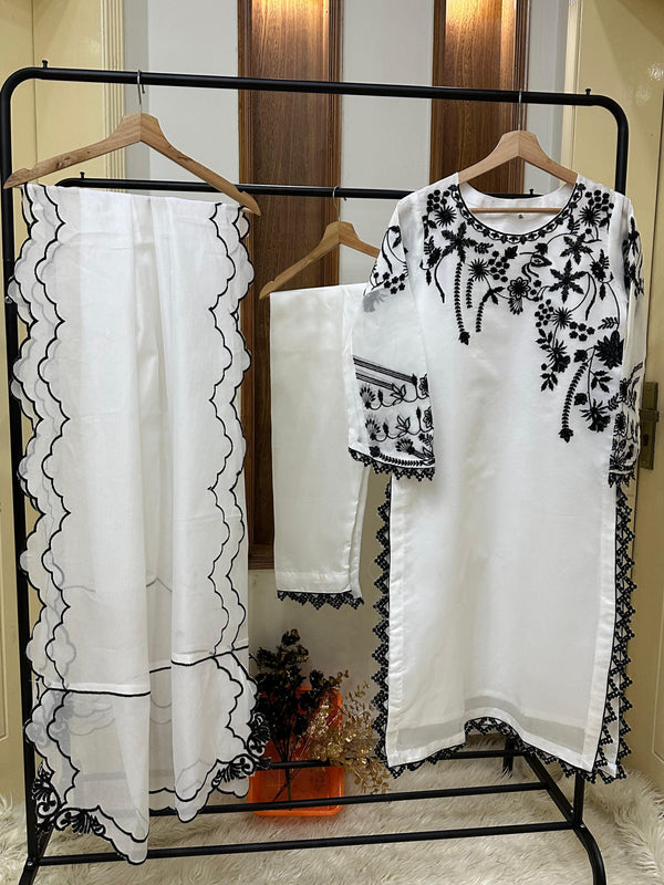 Khaddi net 3p suit